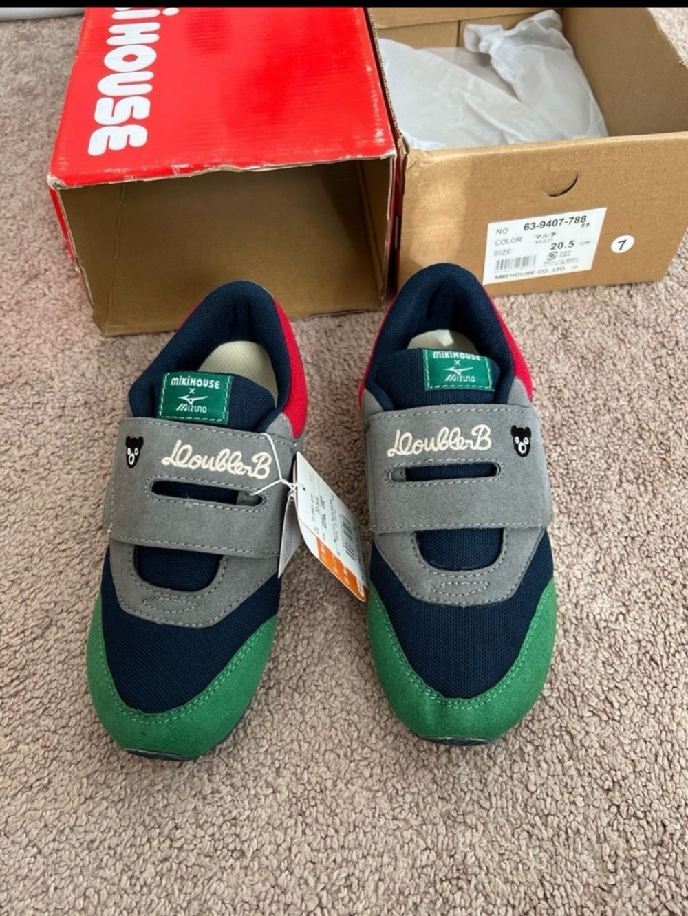 Double B by Miki House Kids Velcro Sneakers 20.5cm US size 1.5